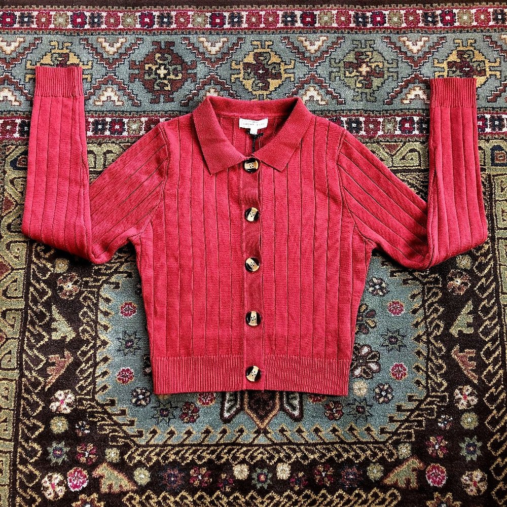 Beautiful Wide-Ribbed Rust-Color Crop Cardigan NWT Size S